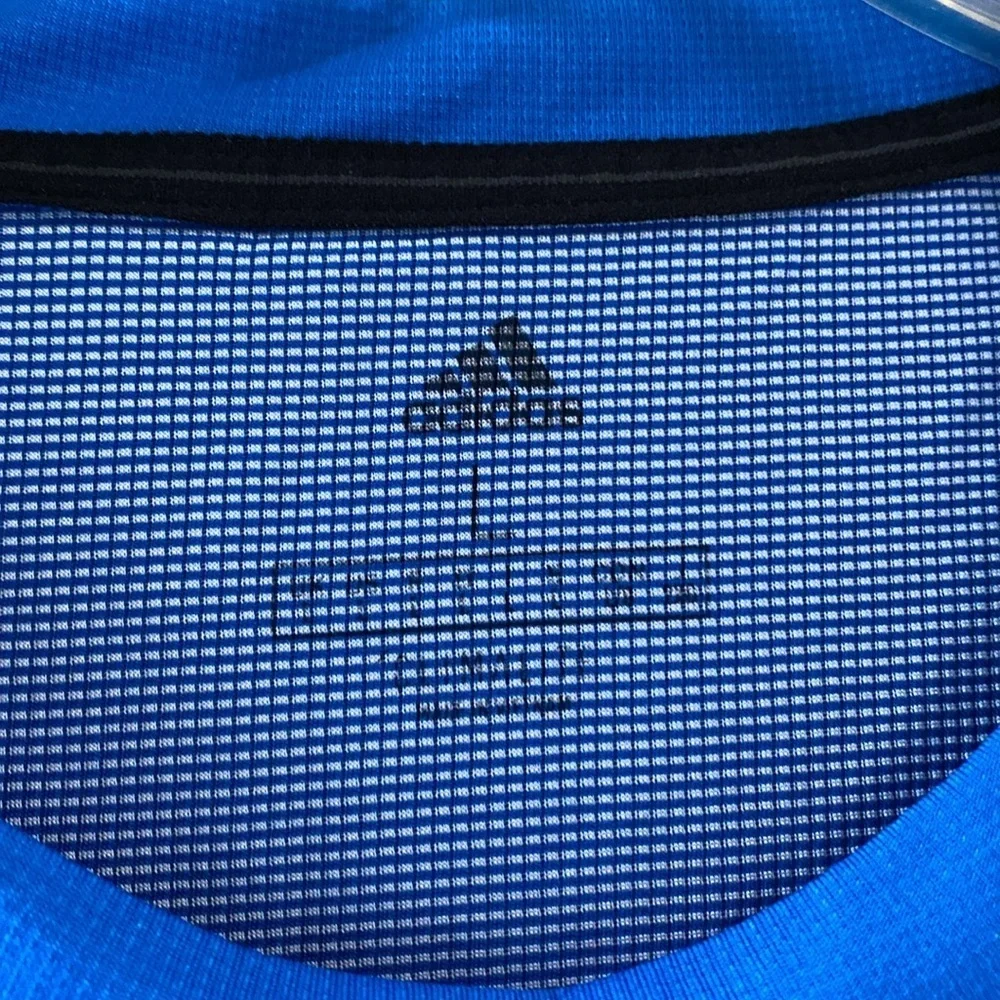Adidas Terrex Men's Vibrant Blue Tee Shirt Size L